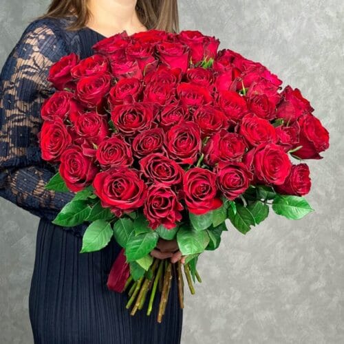 Valentino Pasiūlymas: 51 Raudona Rožė